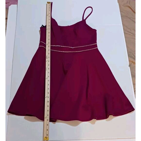 B. Smart Juniors Size 9 Magenta Spaghetti Strap Rhinestones Dress Pink NWT *FLAW - Picture 8 of 11